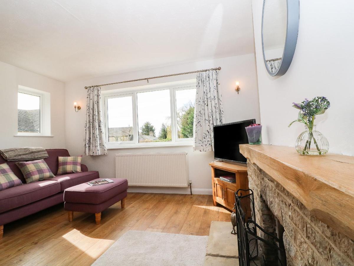 Honeystones Villa Witney Exterior foto